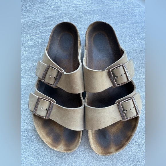 Birkenstock Tan Leather Buckle Sandals - Picture 1 of 2